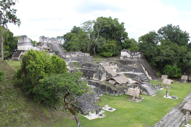 Tikal VIP Exclusive Tour All inclusive from Flores Guatemala - Why a private Tikal day costs $199