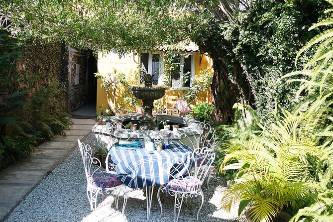 Two Hours Private Backstrap Weaving Workshop in Antigua - Why the Courtyard Setting Matters